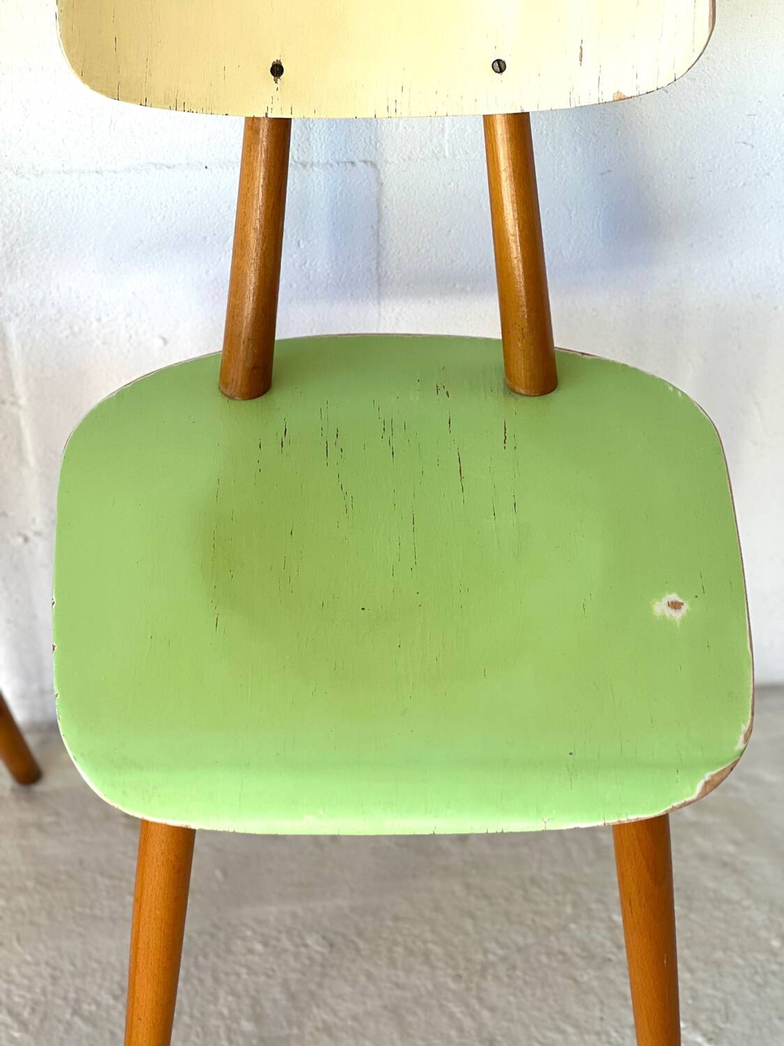 Chaises de salle à manger par TON, ensemble de 4