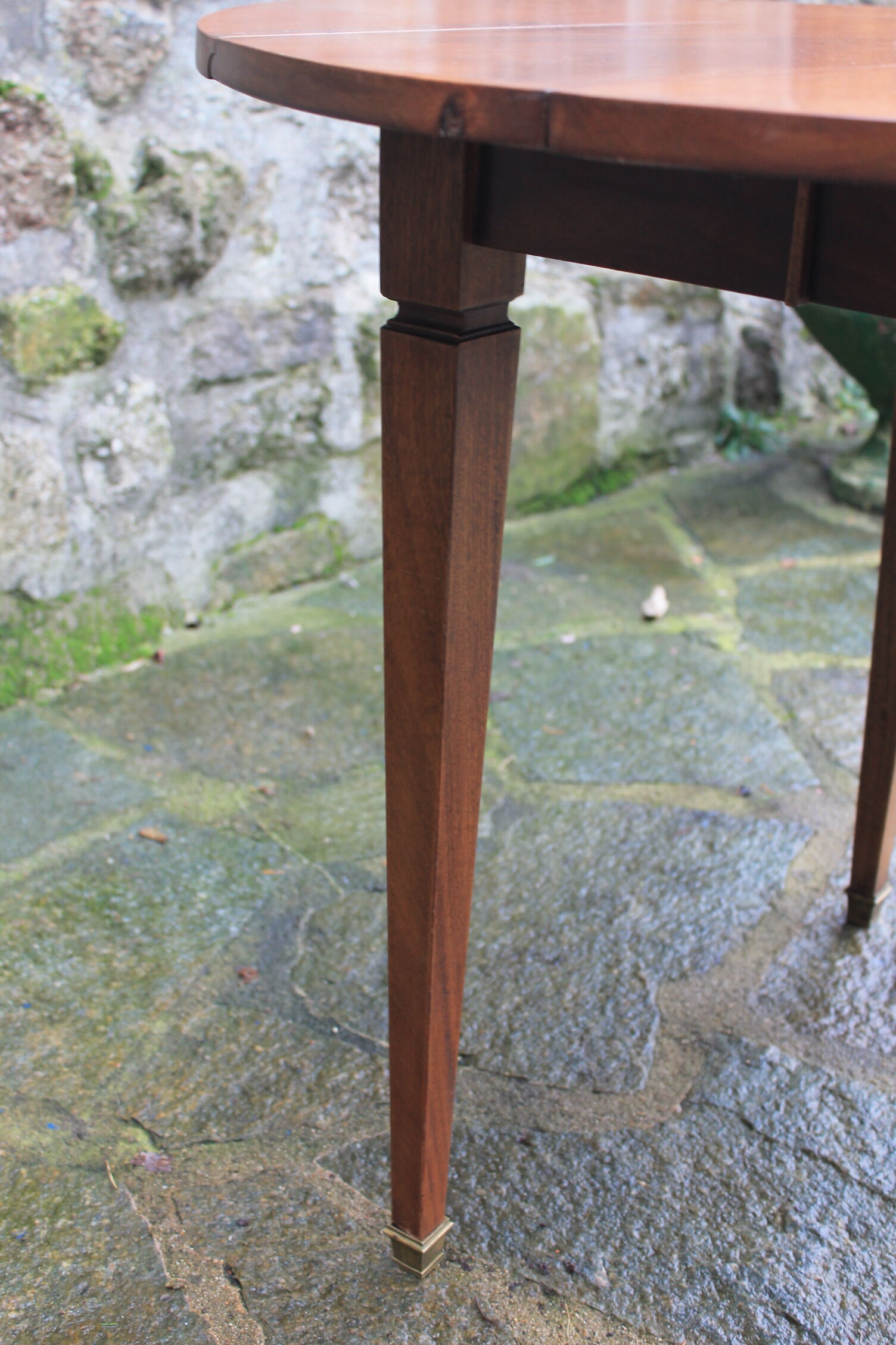 Table Louis XVI