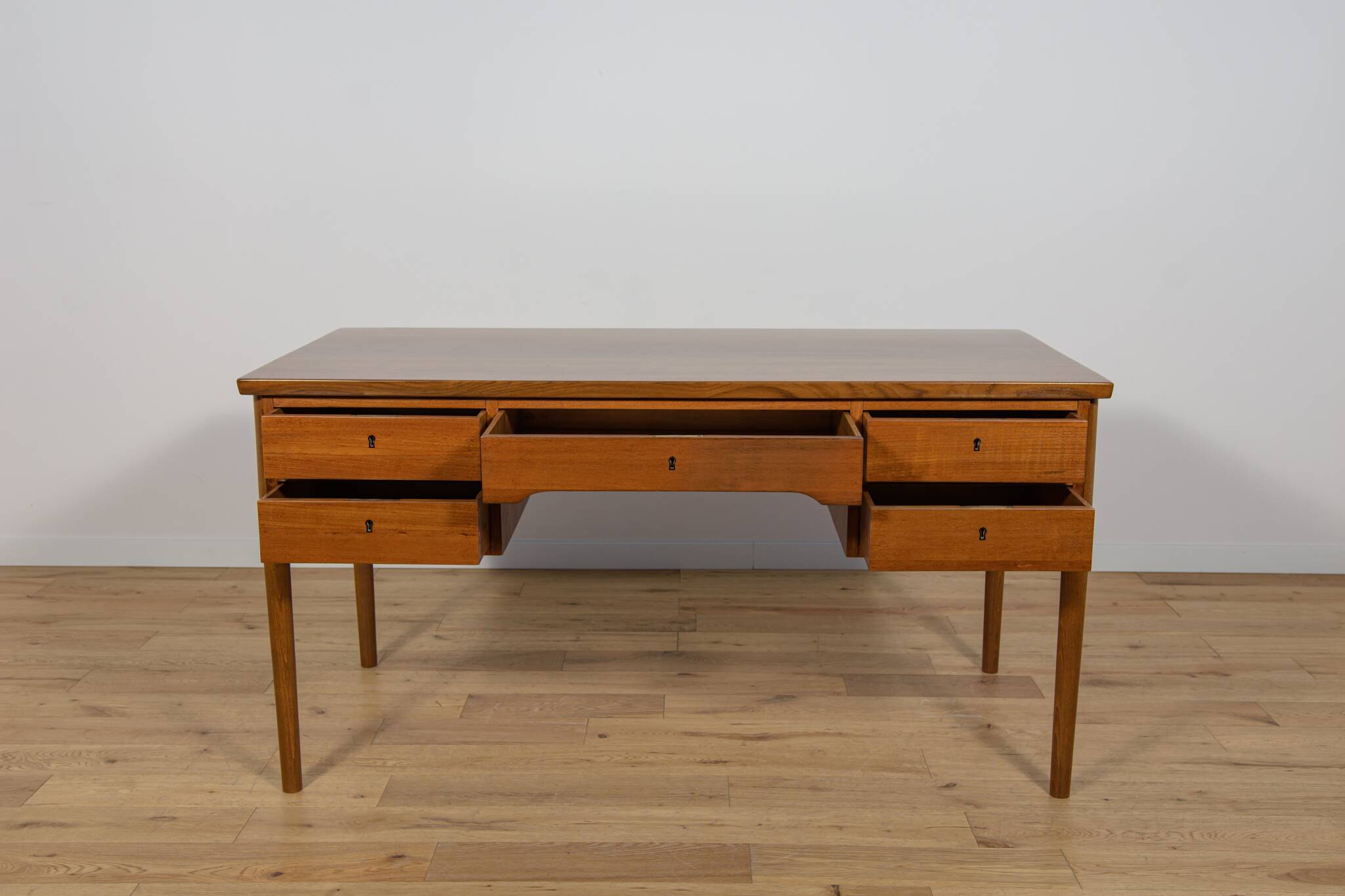 Mid-Century Freestanding Teak Desk, Denmark, 1960s