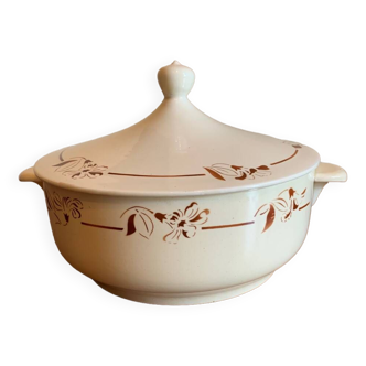 Vegetable tureen