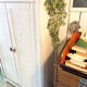 Armoire parisienne patine blanche