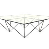 Vintage coffee table in 60s/70s steel wire design