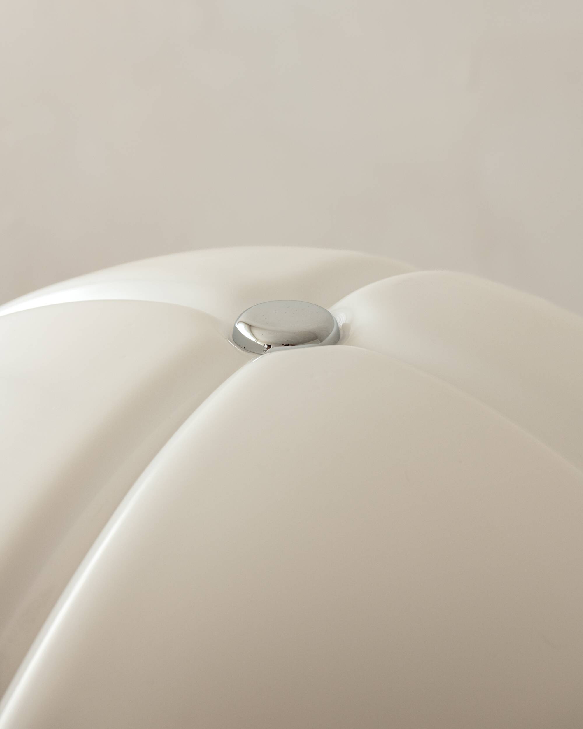Lampe de table Quadrifoglio par Ufficio Progetti pour Harvey Guzzini, Italie, années 1970