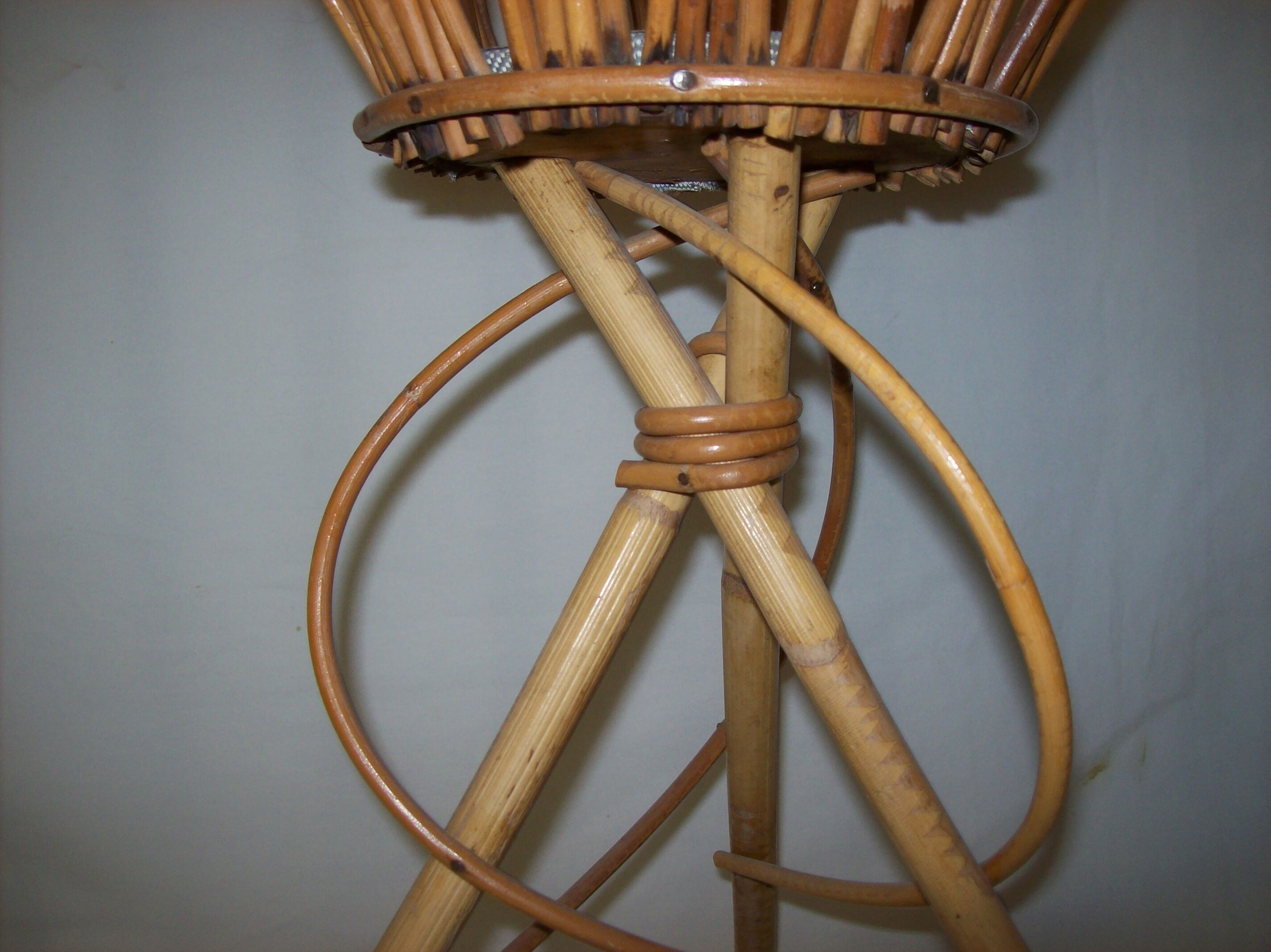 Plant rack in rattan