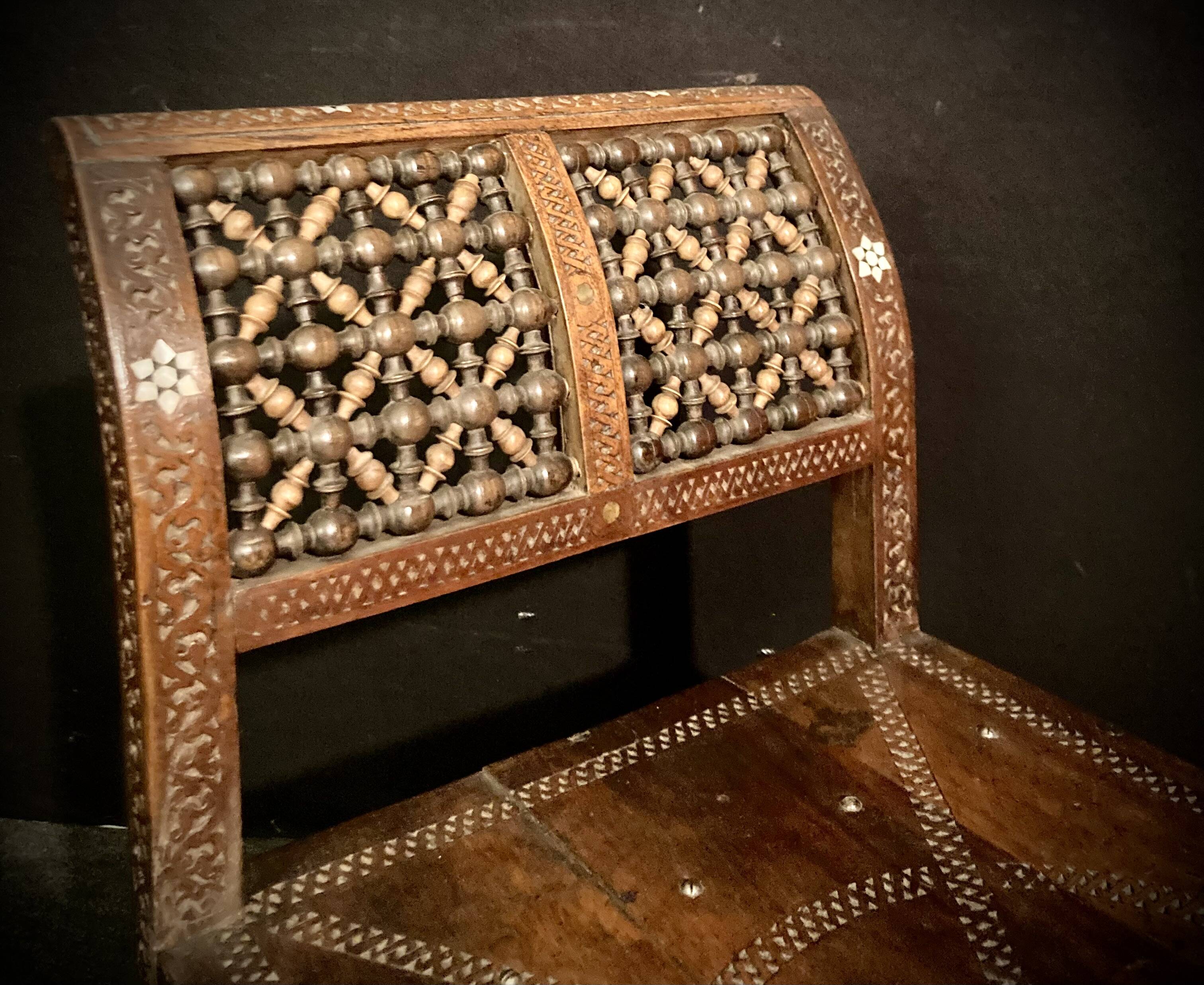Paire de banquettes Syriennes