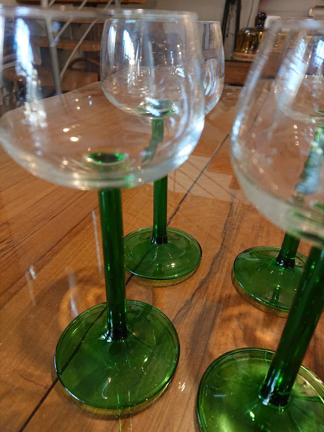 White wine glasses from the 70s