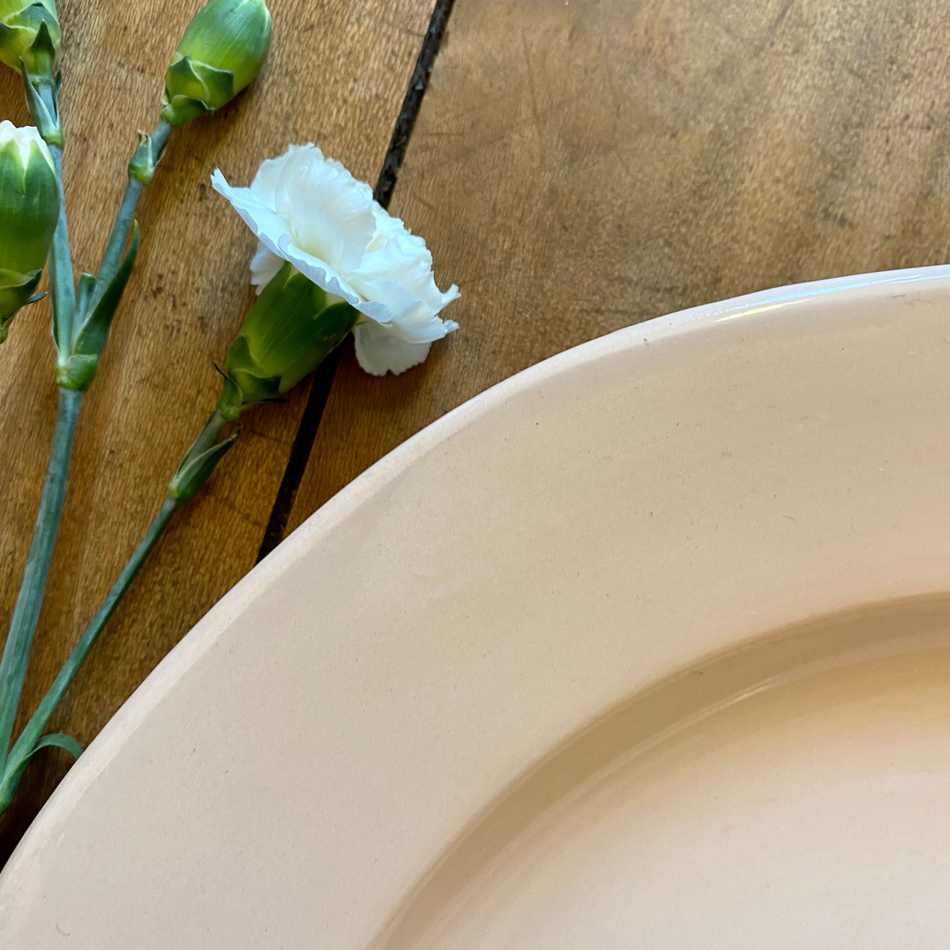 Pink vintage round dish from the digoin manufacture