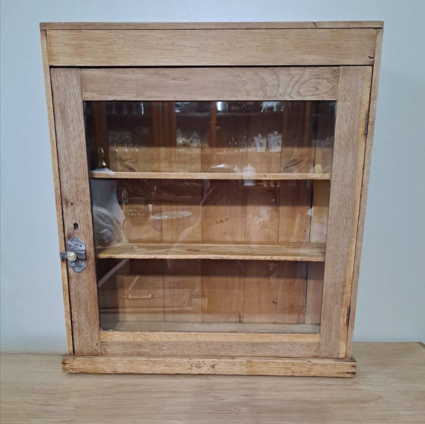 Vitrine murale rustique