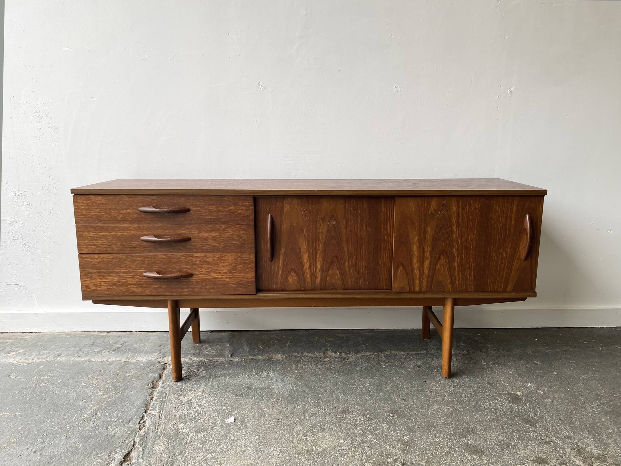 1960’s Mid century/vintage sideboard by Avalon