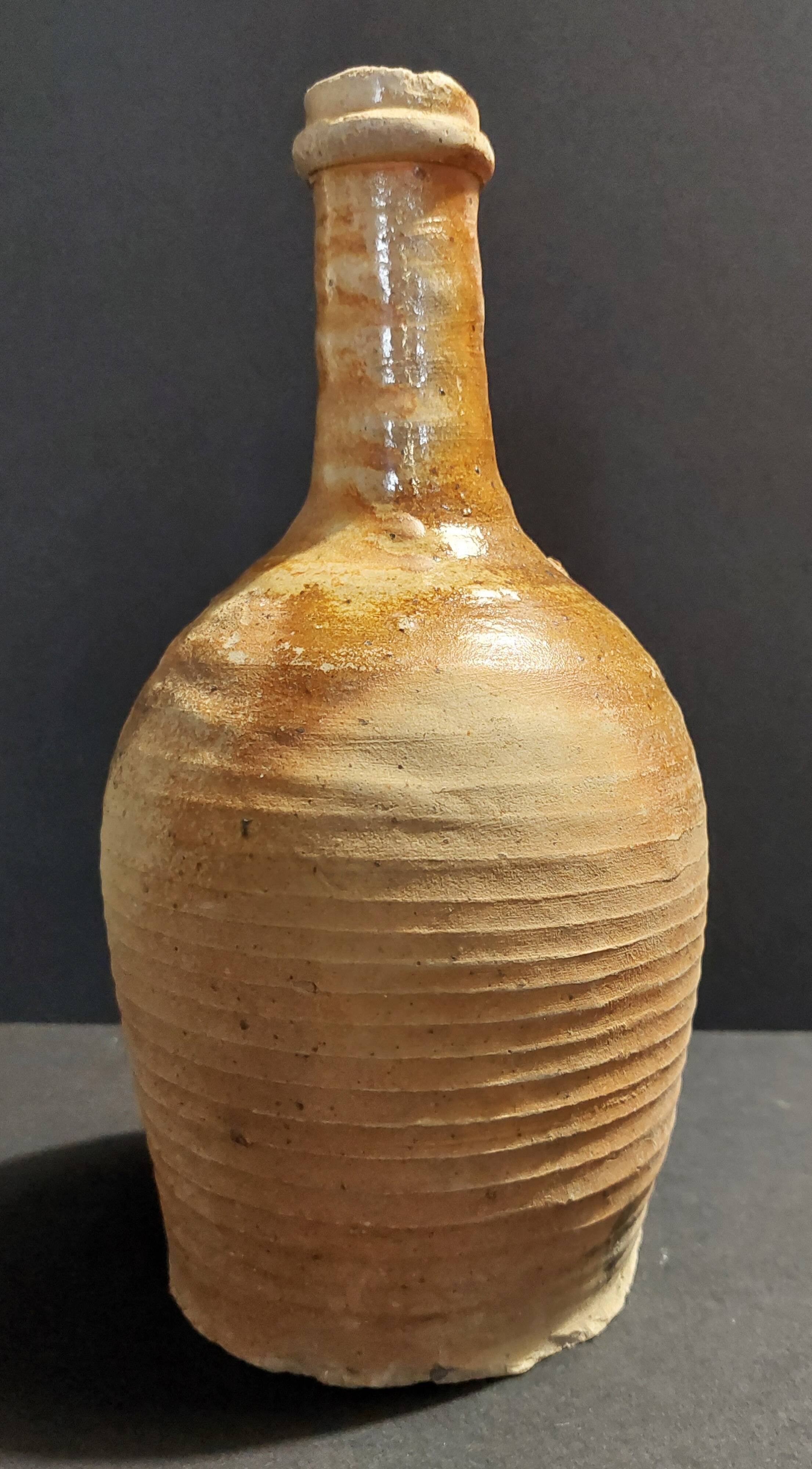 Bouteille en grès puisaye fin XIXème