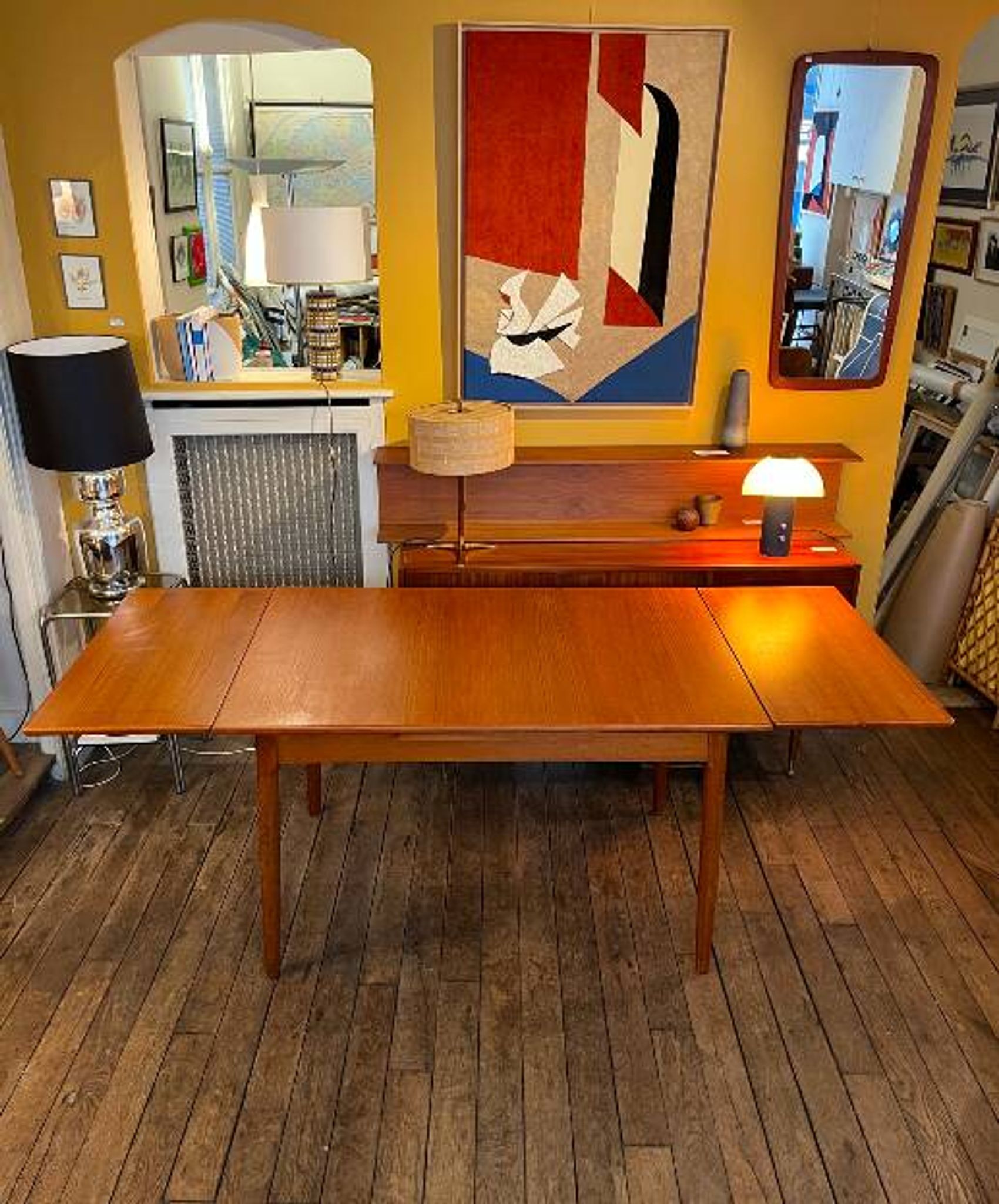 Scandinavian extendable dining table