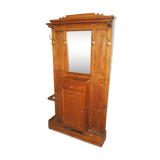 chestnut coat holder