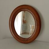 Vintage oval mirror in solid oak 36*31 cm