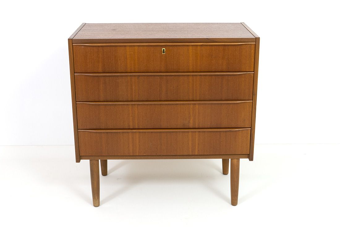 Scandinavian Chest of Drawers in Teak, 1960s