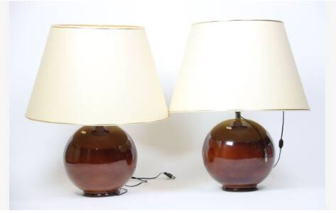 Pair of very large glazed ceramic ball lamps €80