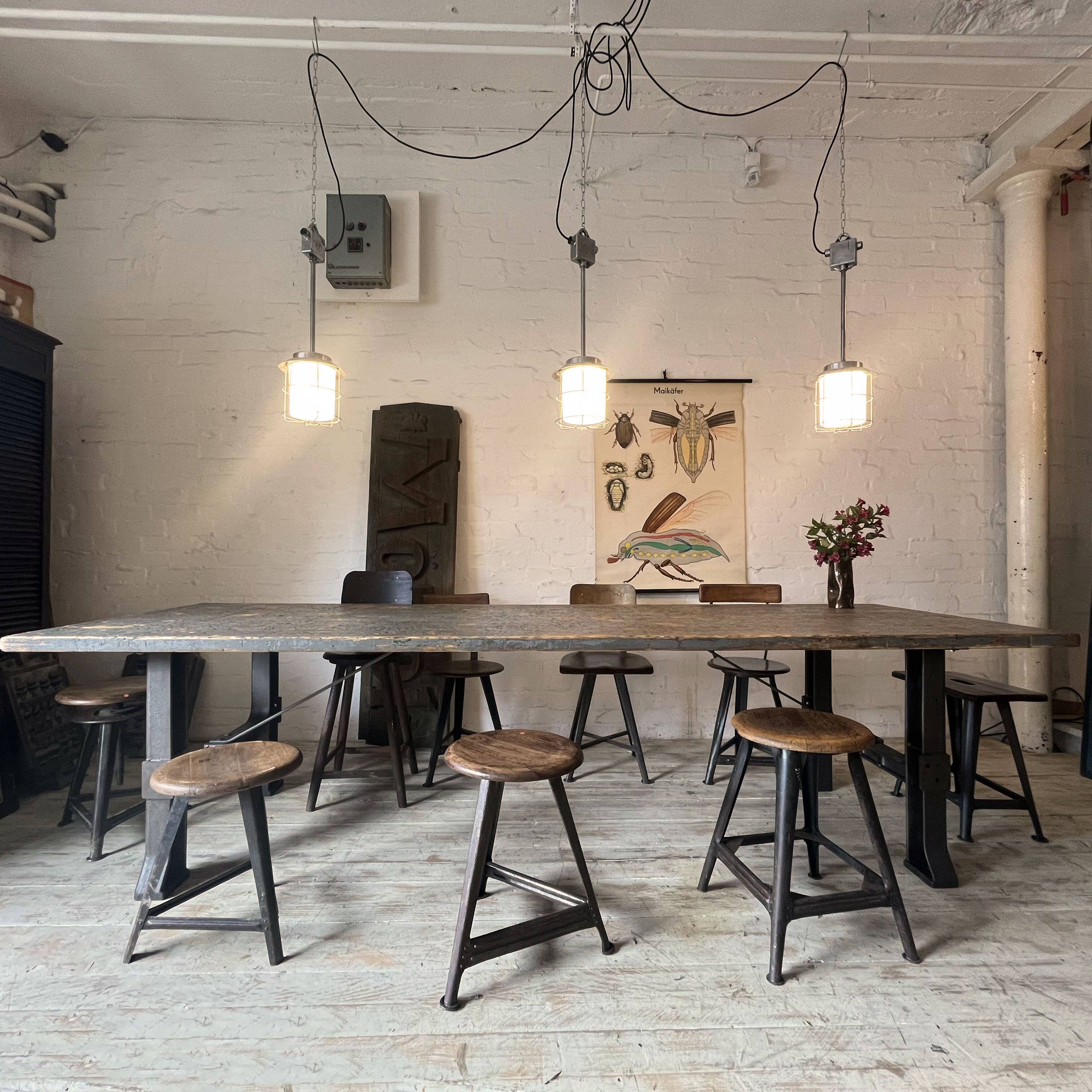 Industrialtisch „Werkbankplatte“