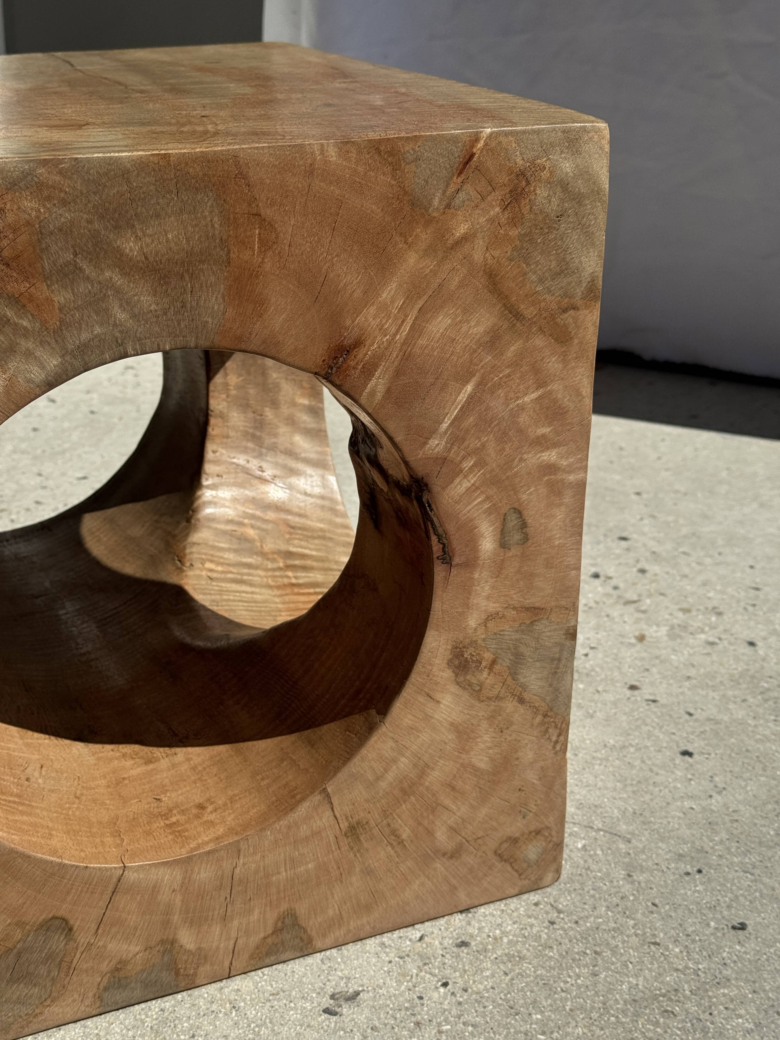 Coffee table, or openwork cubic stool in natural monoxyle mango wood H40.