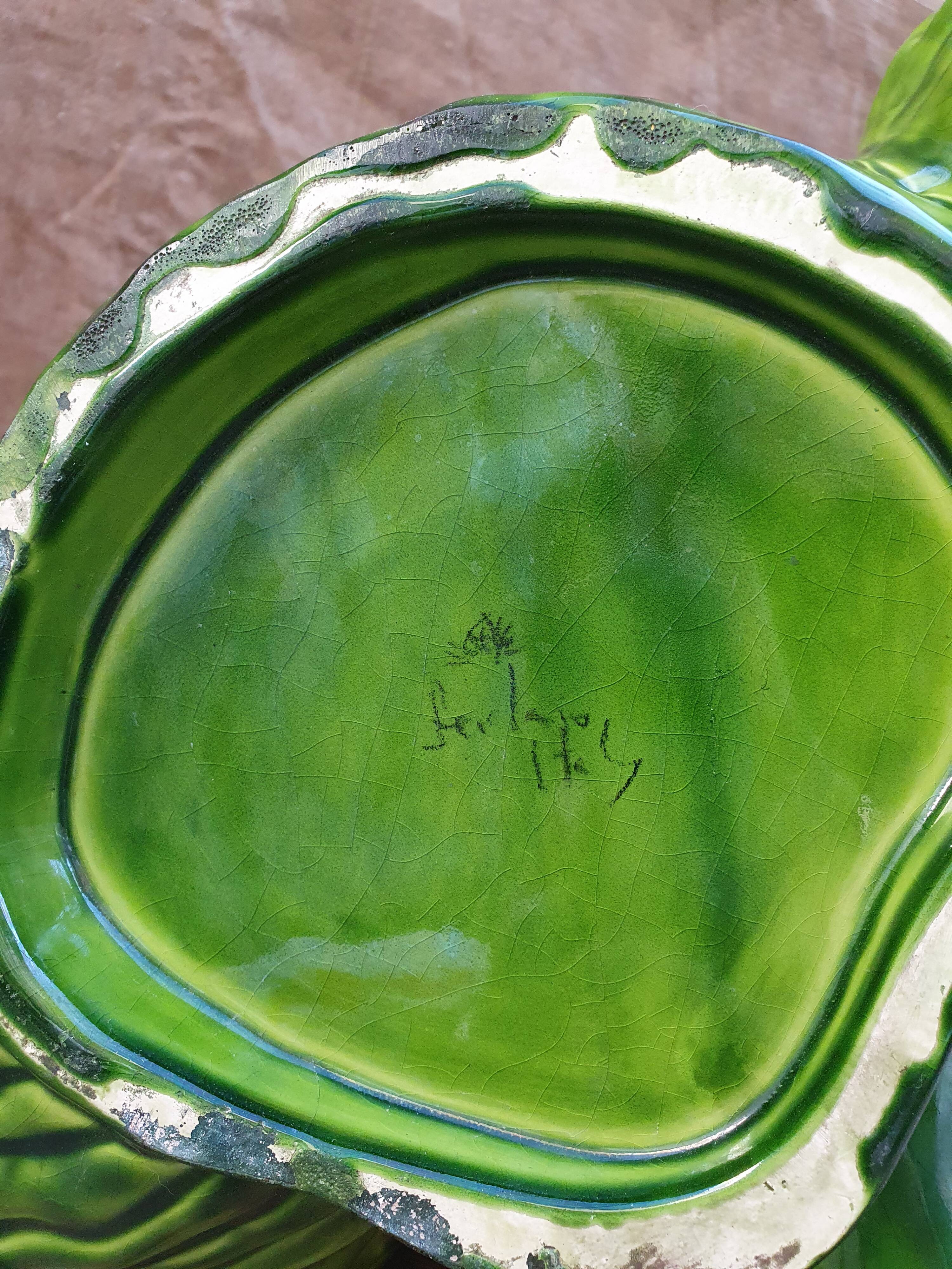 Vase , ramhead dabbling.