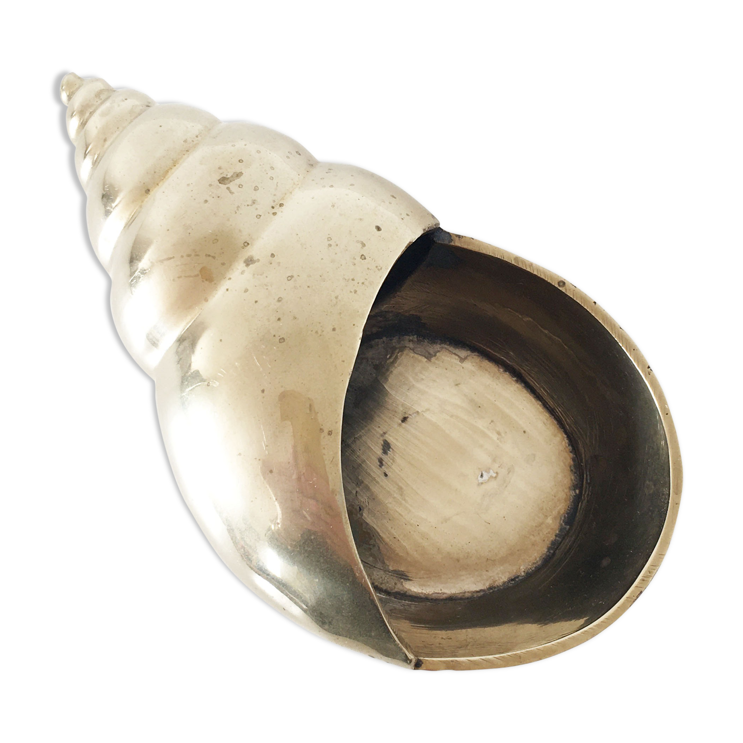 Vintage brass shell ashtray