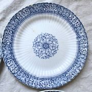 Sarreguemines ironstone dessert plates, "Embroidery" model