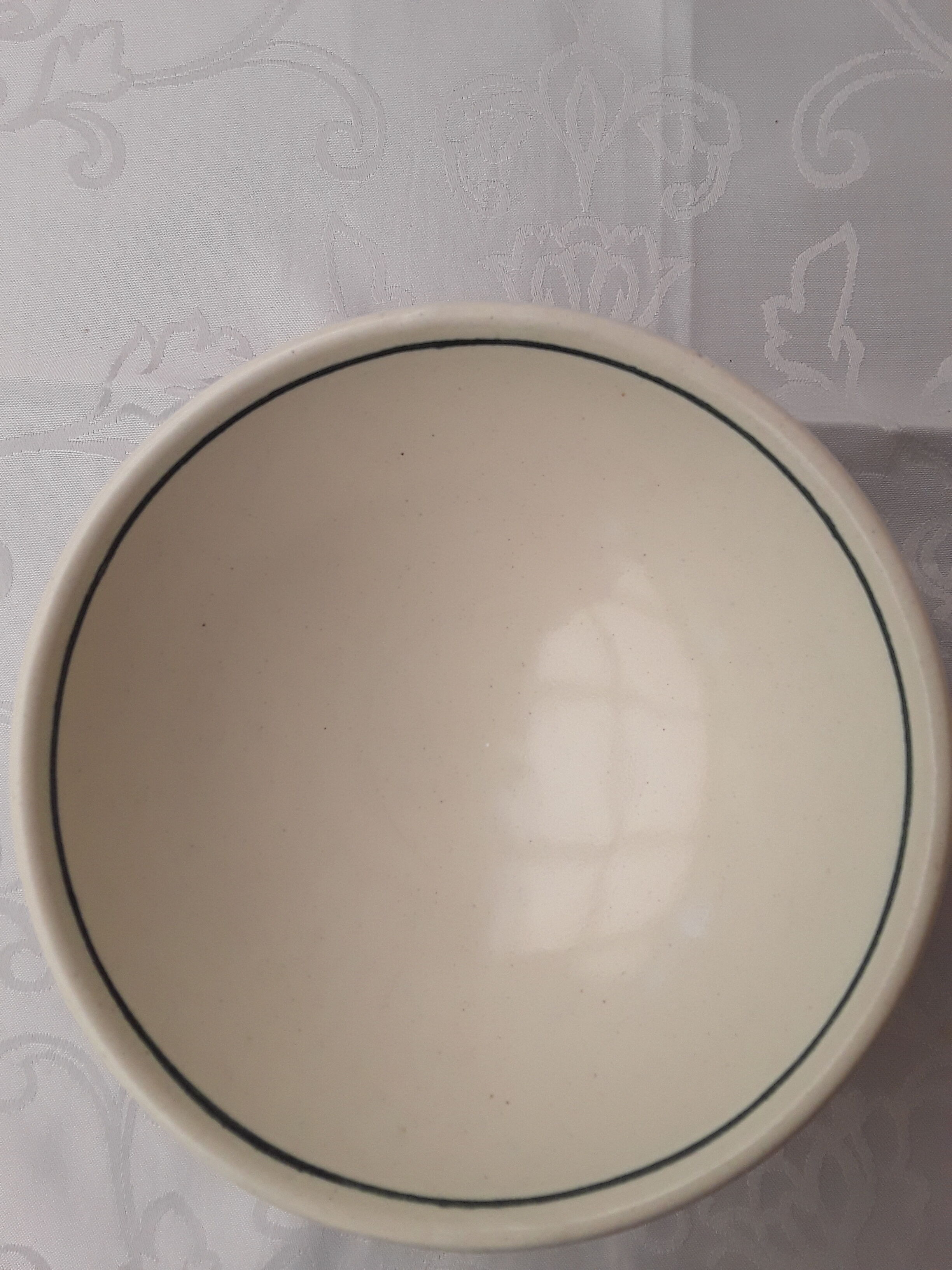 Ceramic cup, floral decoration