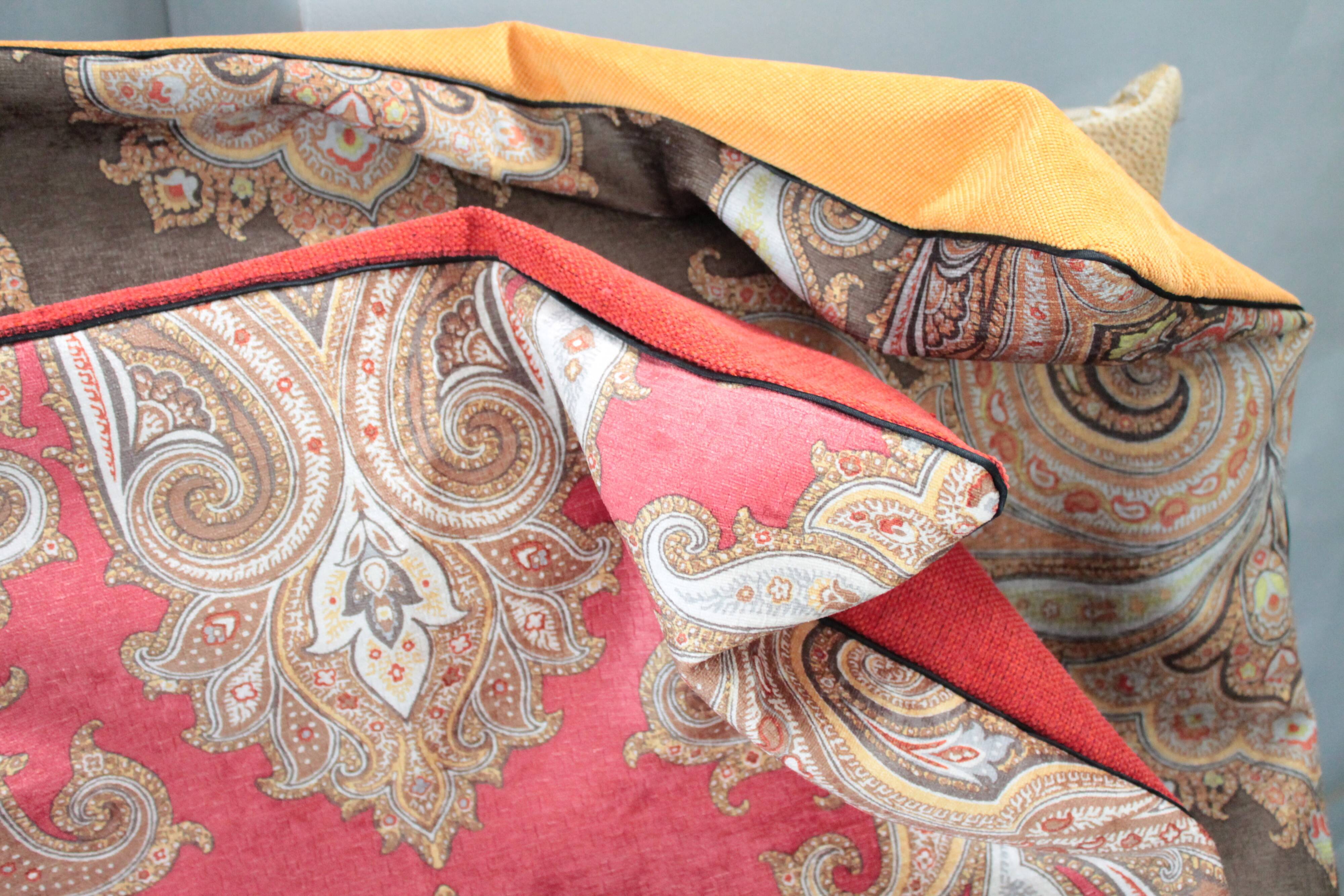 Bohemian chic velvet upholstery cushion with paisley pattern 60x40cm