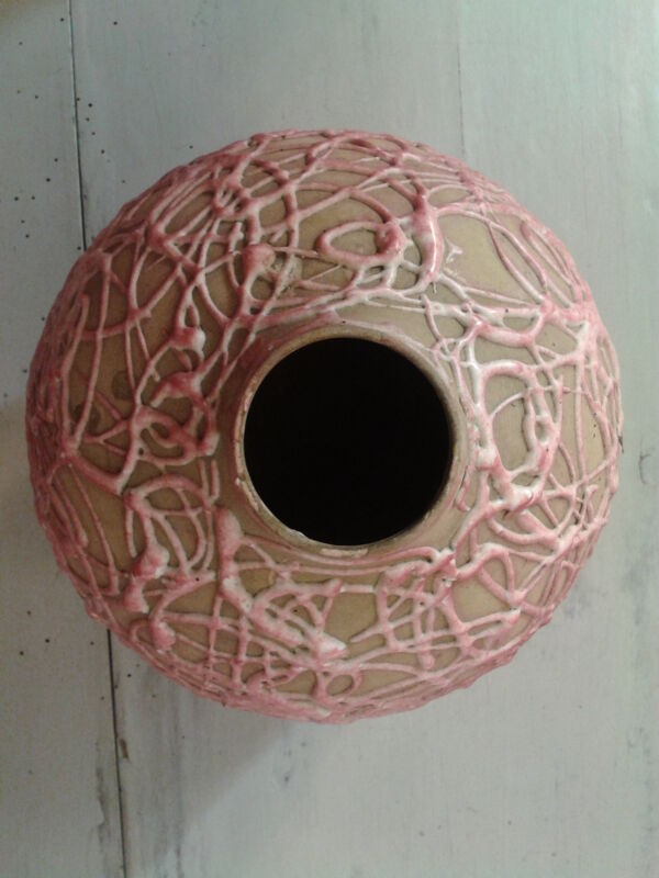 Vase boule ancien en terre cuite