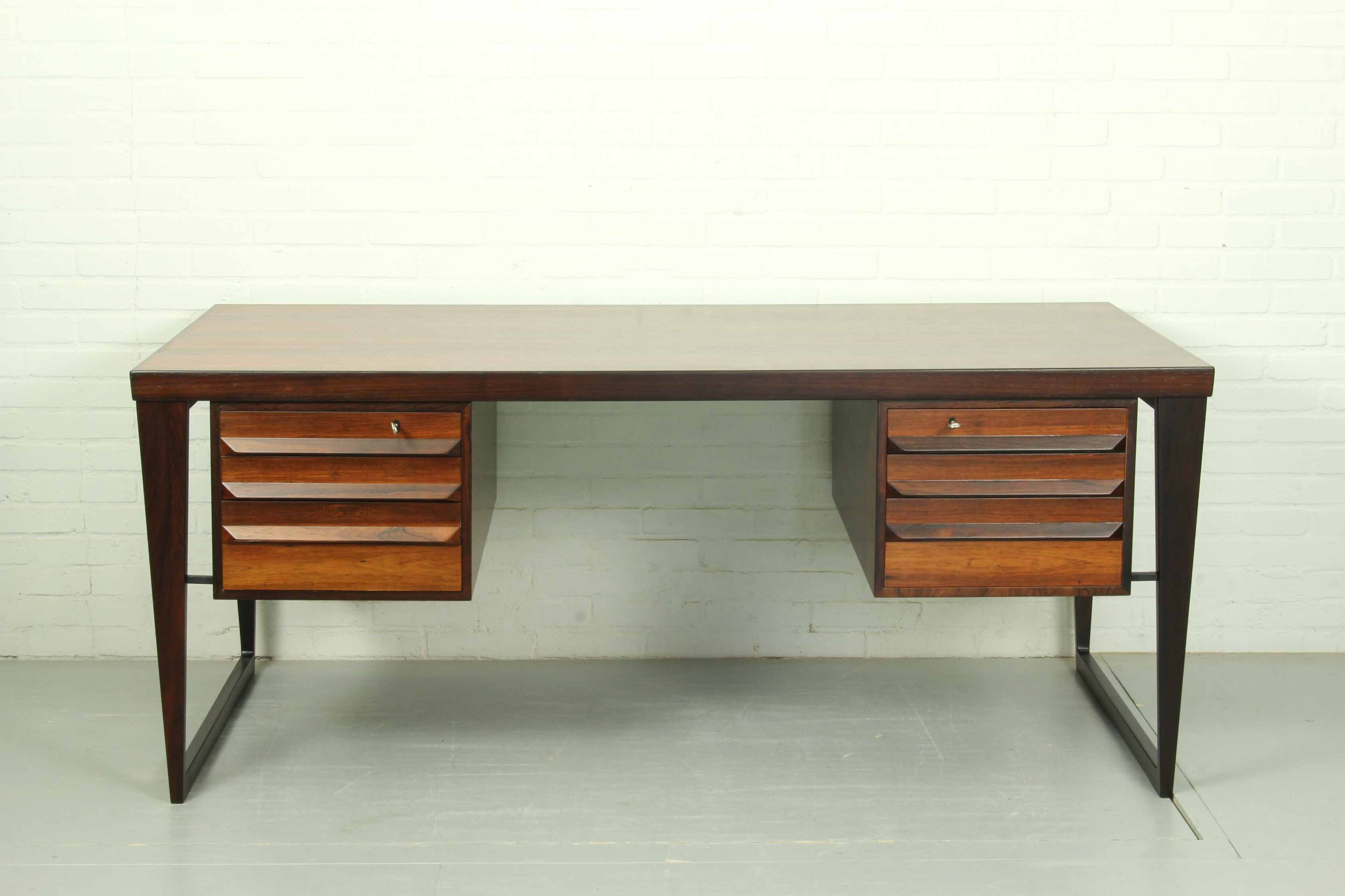 Bureau en palissandre du milieu du siècle par Kai Kristiansen