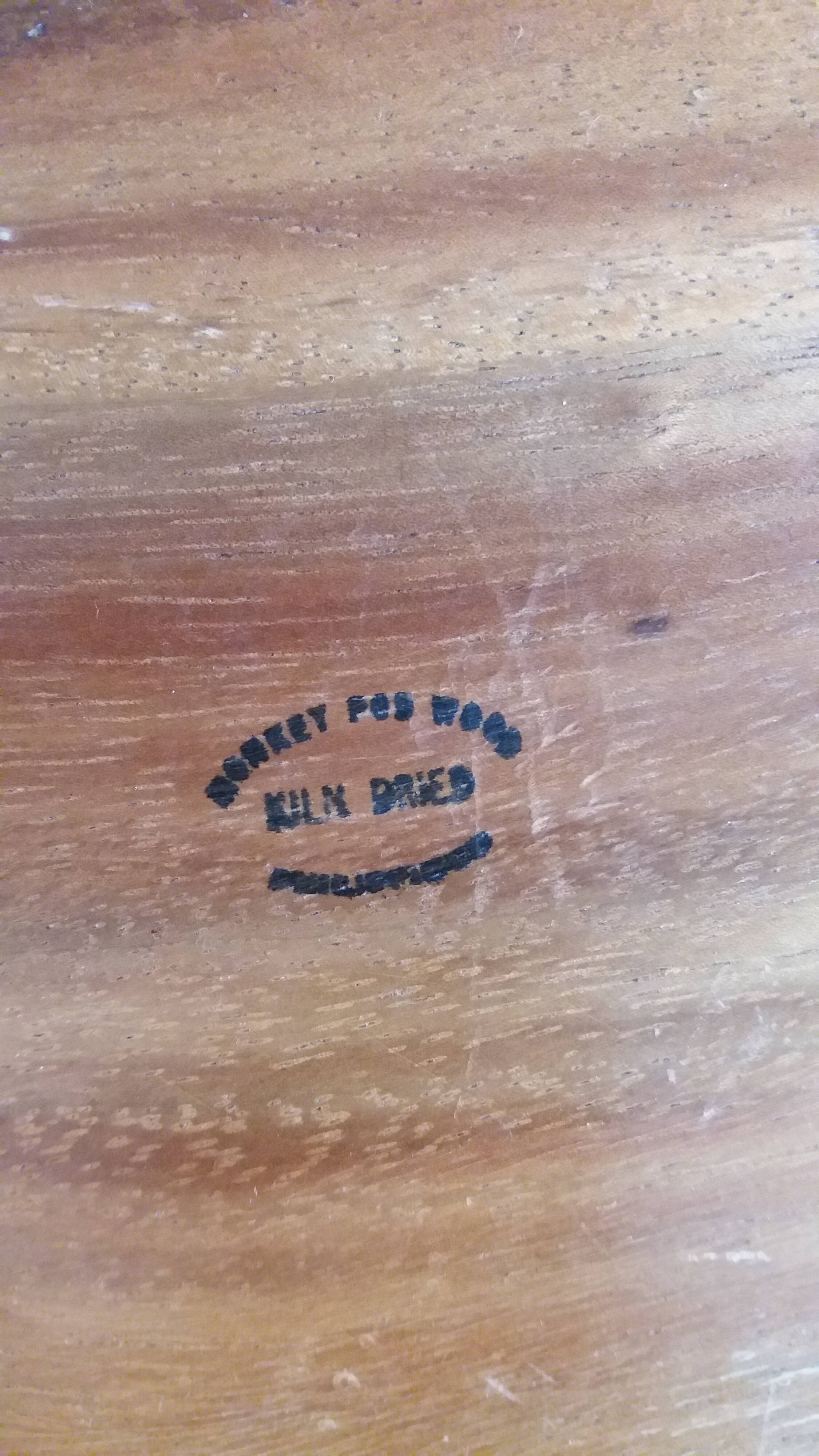 Fruit bowl pocket emptying in Monkey Pod Wood, Philippines
