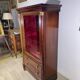 Vitrine style empire acajou
