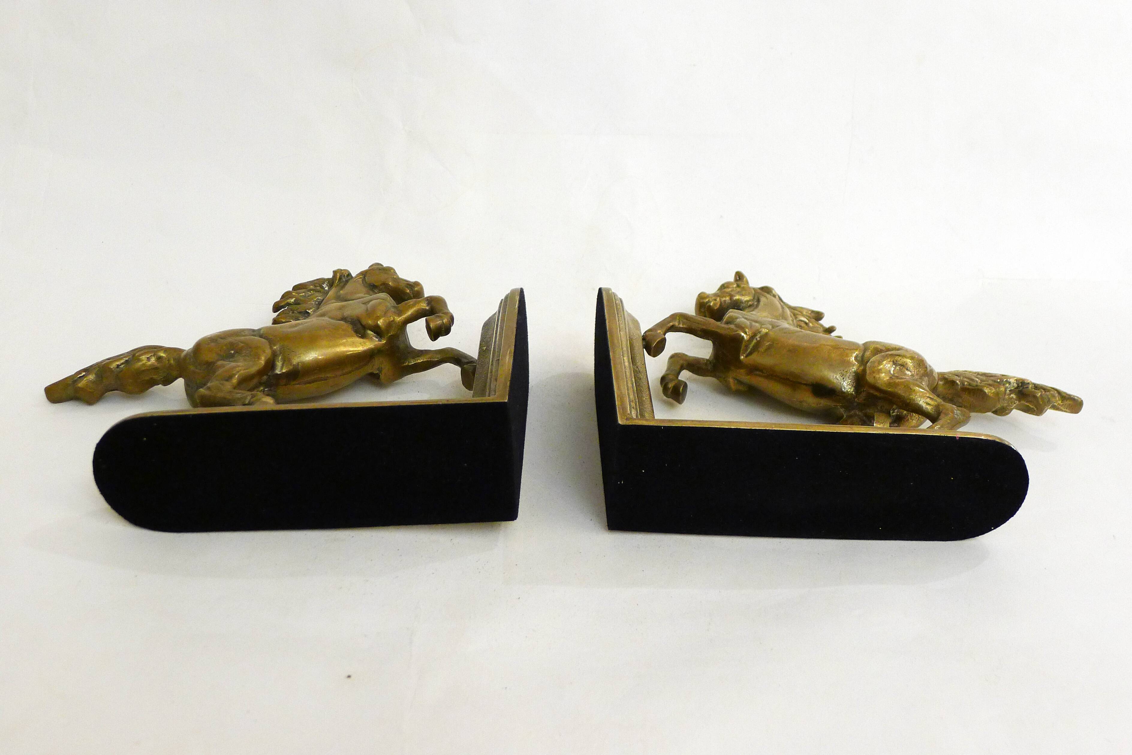 Horse bookends