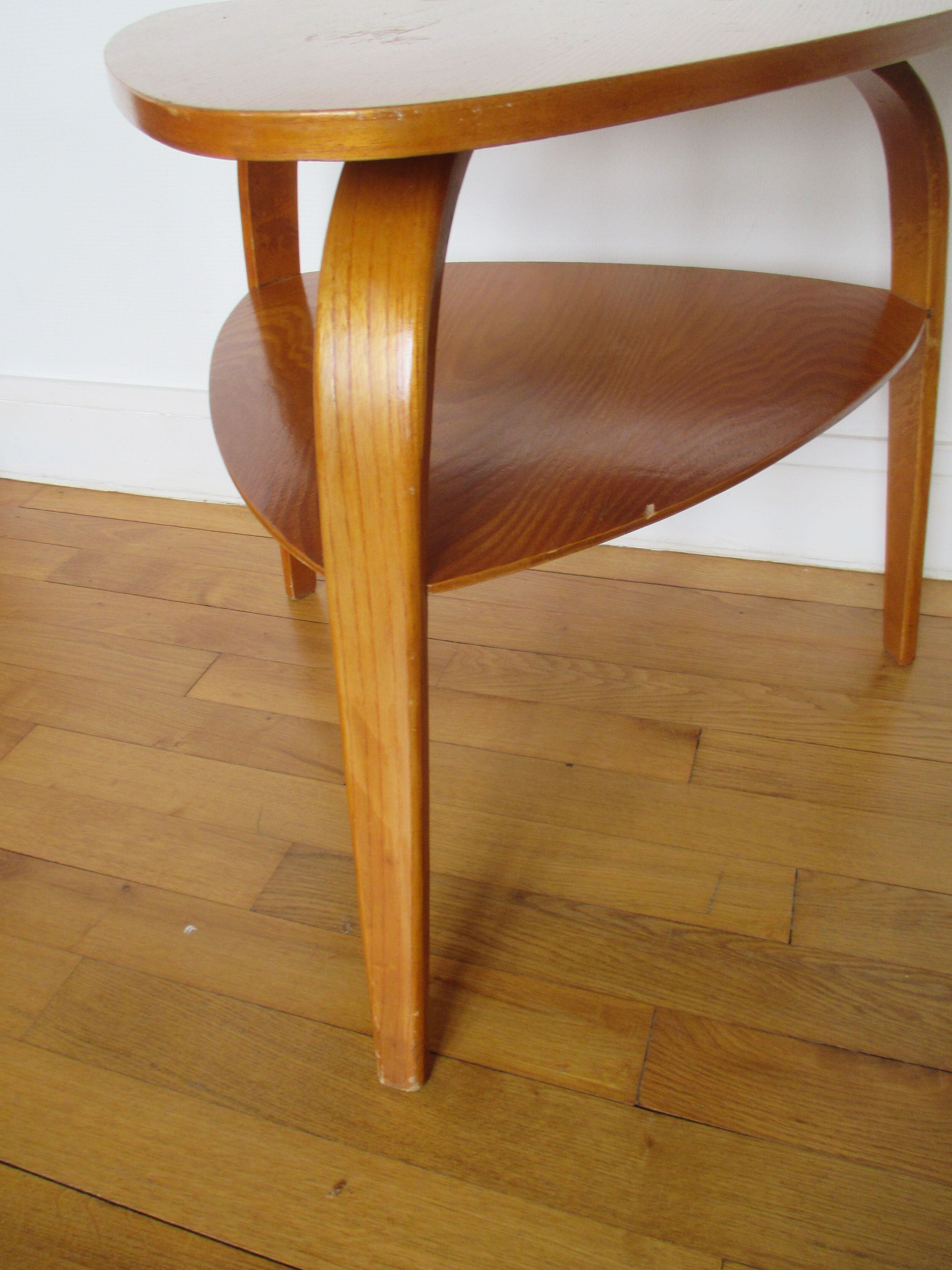 Bow Wood Steiner 1950 vintage table