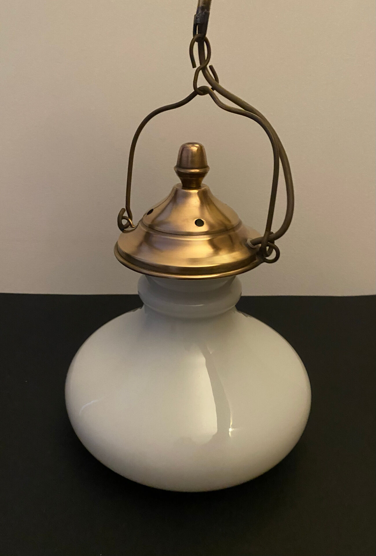 Opaline pendant lamp