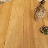 Round table