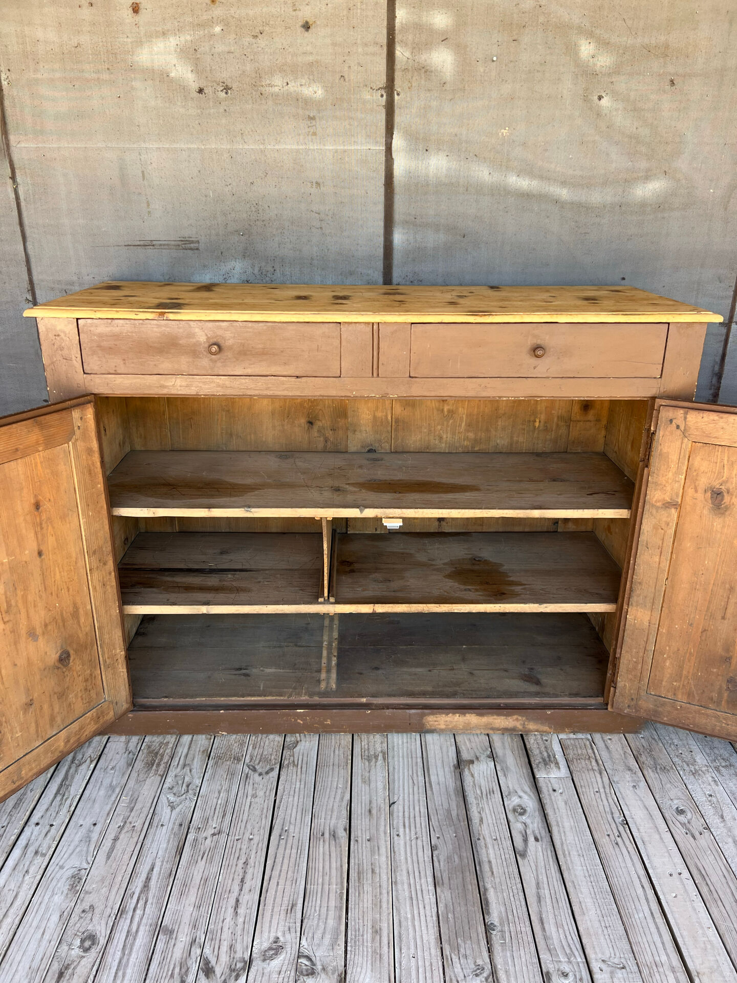 Old sideboard with 2 doors