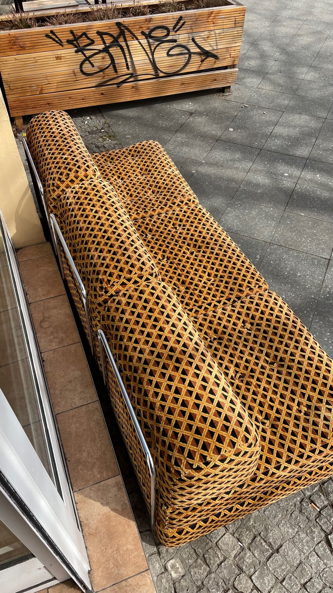 Sofa with 3 modules convertible into a bed of the 70s