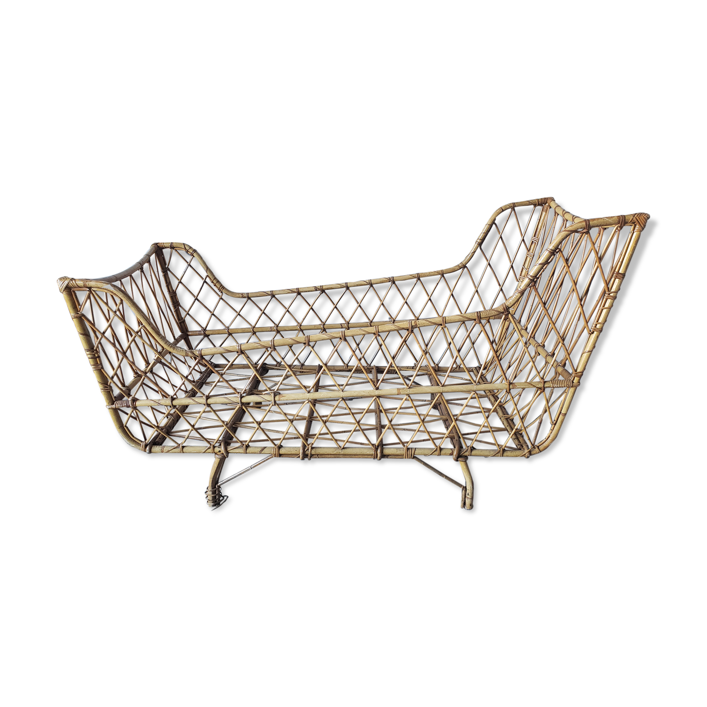 Rattan child bed