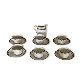 6 tasses et leur sous-tasses en porcelaine de Limoges
