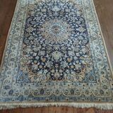 handmade Naïn Persian carpet 192x125cm