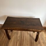 Table brutaliste
