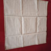 28 serviettes