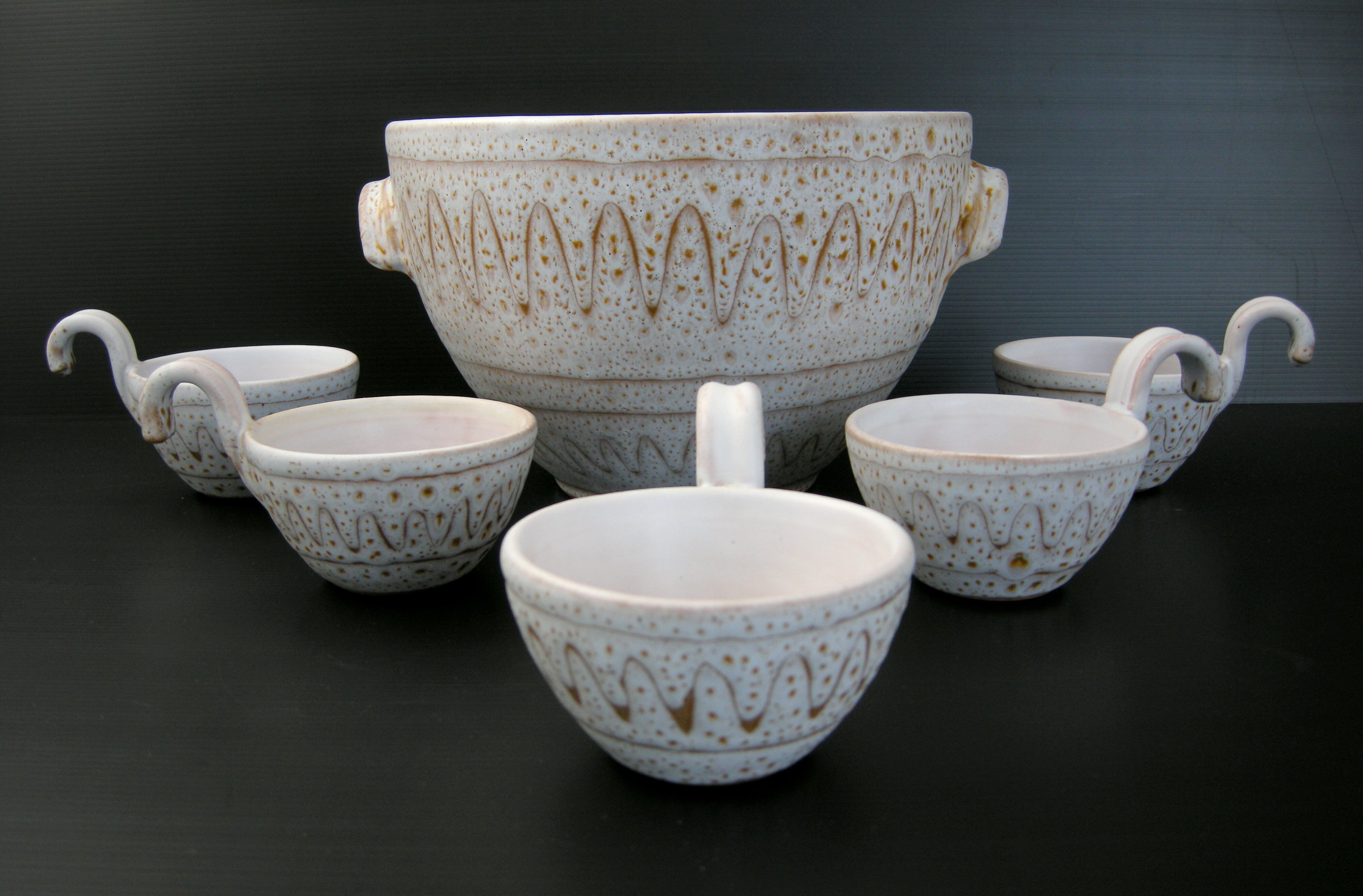 Service at sangria Jean Austruy vintage 1960