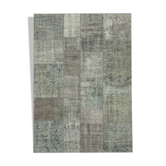 Handmade oriental contemporary 170 cm x 240 cm grey patchwork rug