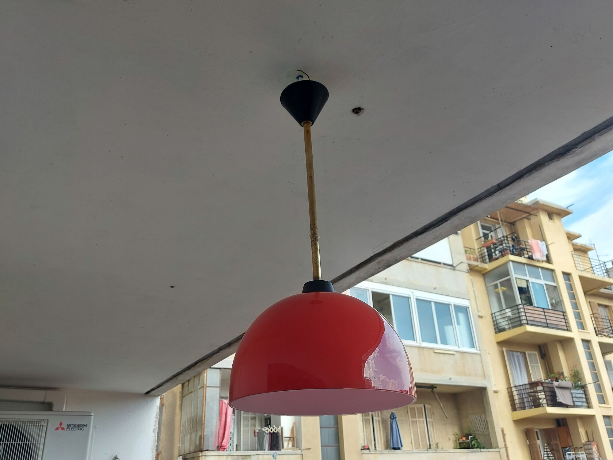 Vintage hanging lamp in red opaline of the 50/60