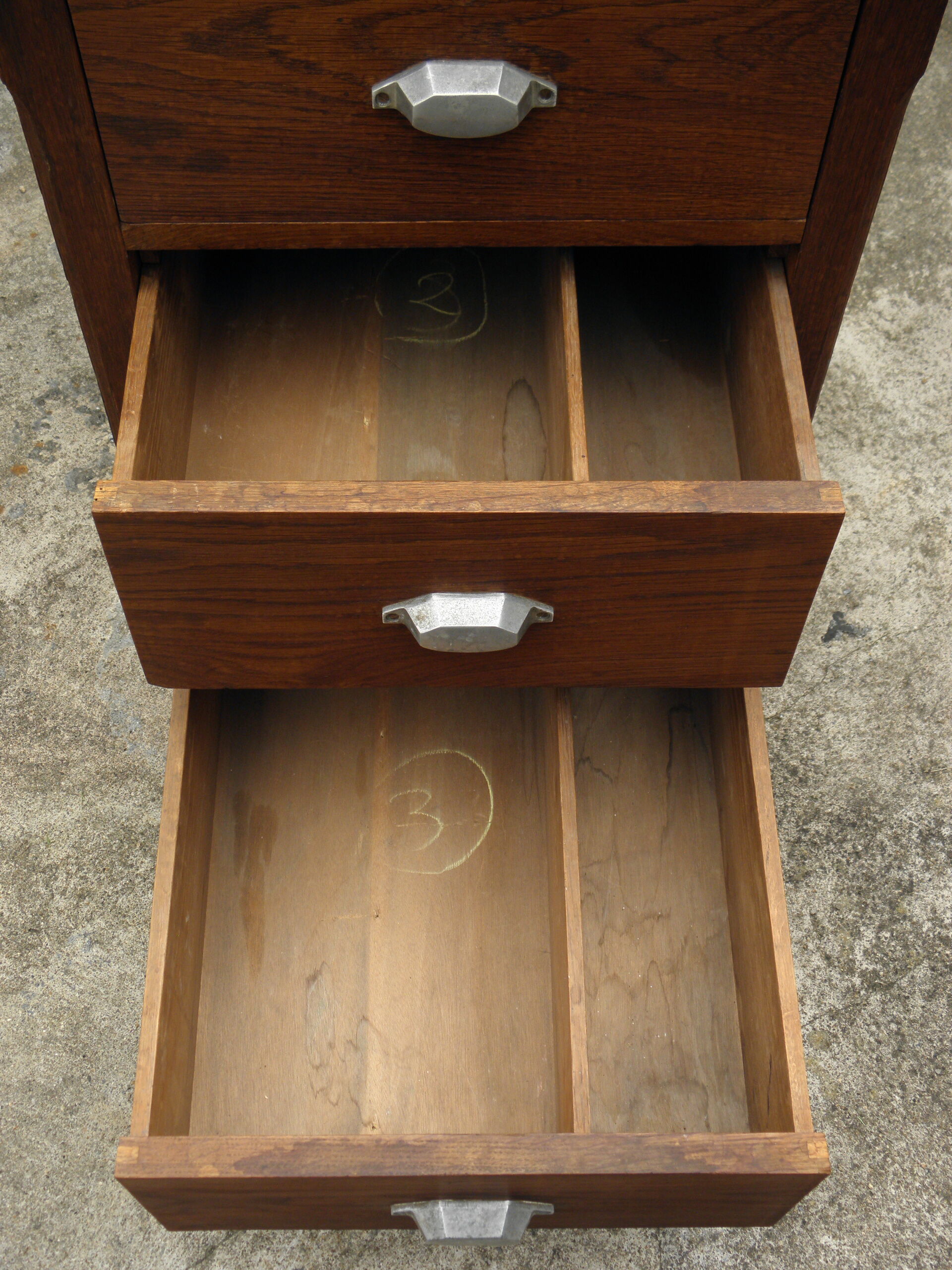 Workshop storage cabinet 30s