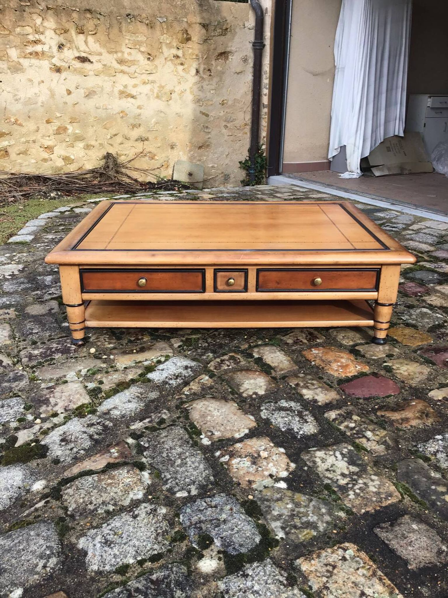 Coffee table
