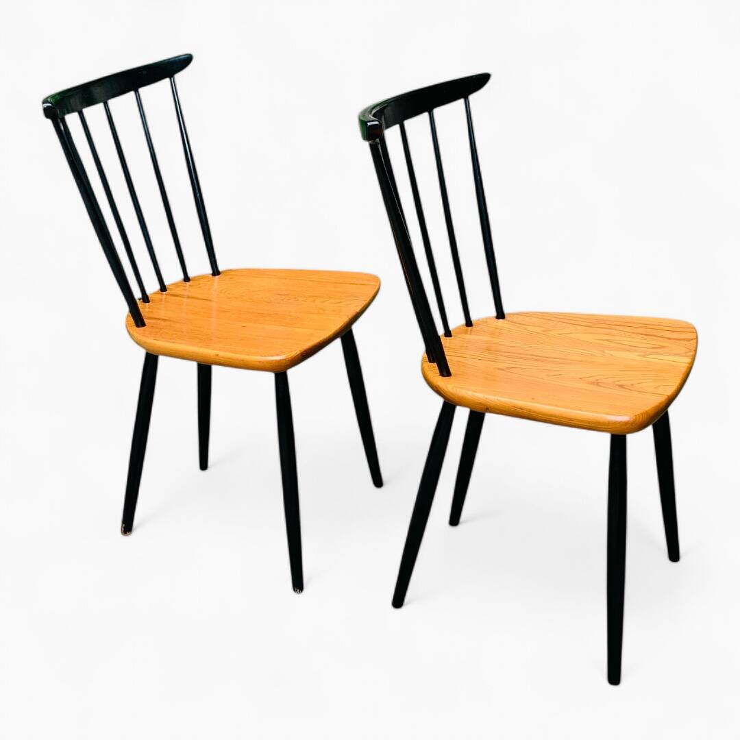 Pair of Scandinavian chairs 1950
