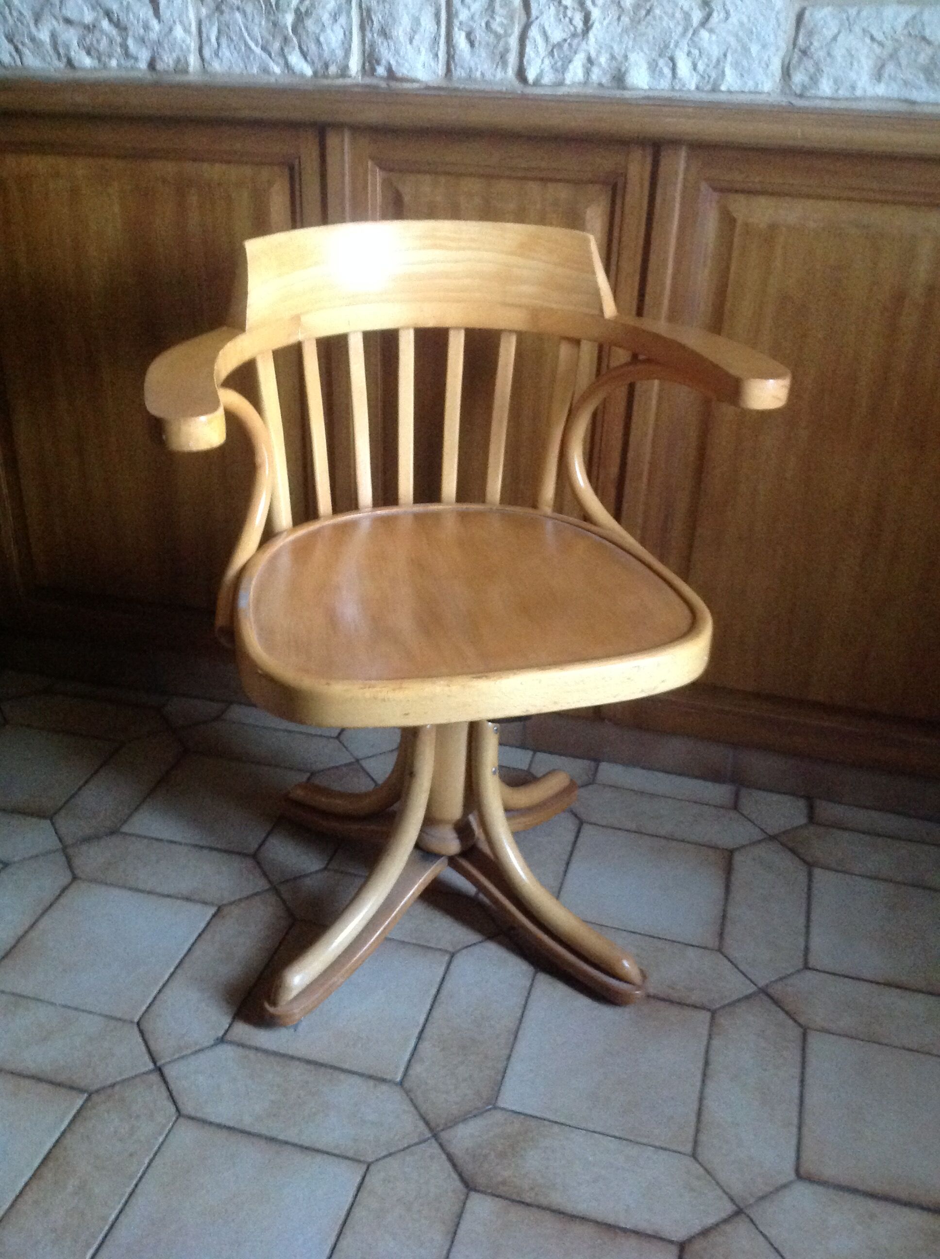 American style office chair