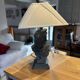 Lampe de table vintage avec base en buste sculpté