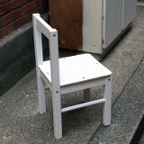Wooden white chair